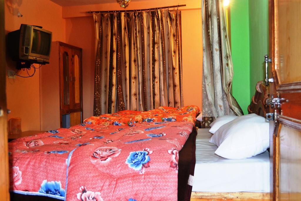 Kunal Hotel & Cottages Manāli Eksteriør billede